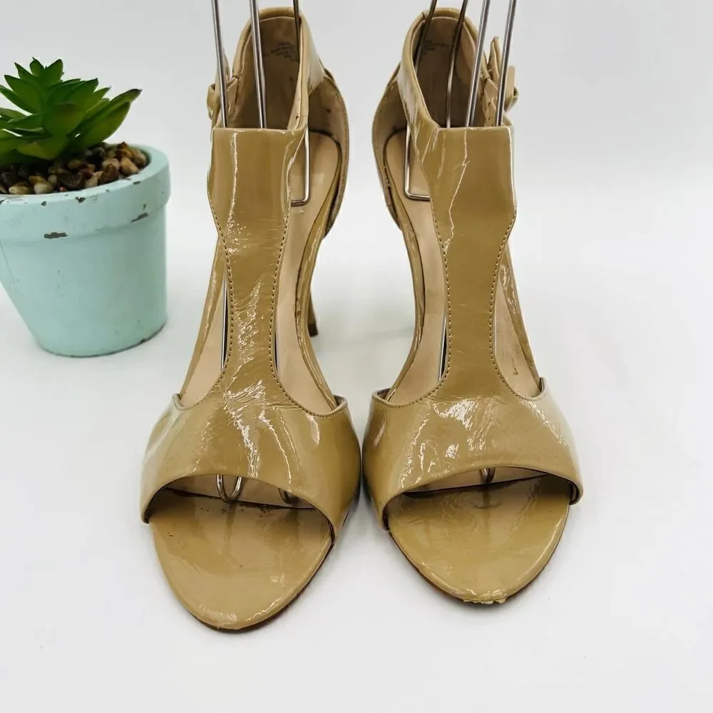 Nine West Nude Patent Leather T Strap Peep Toe Heels Sandals Size 8.5